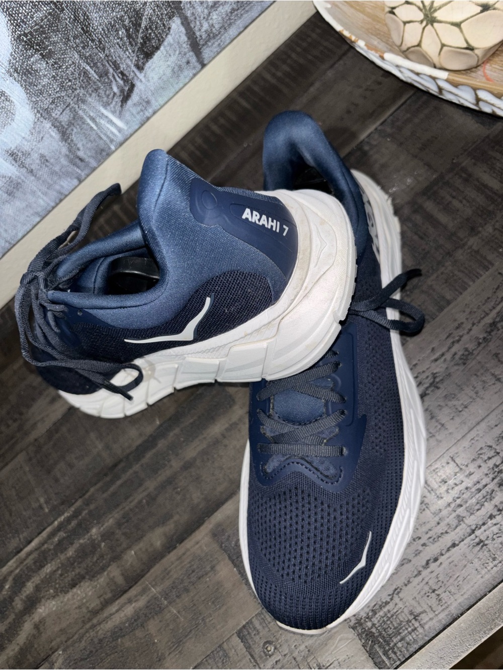 HOKA Arahi 7 running shoes MENS SZ 10D - Picture 4 of 13
